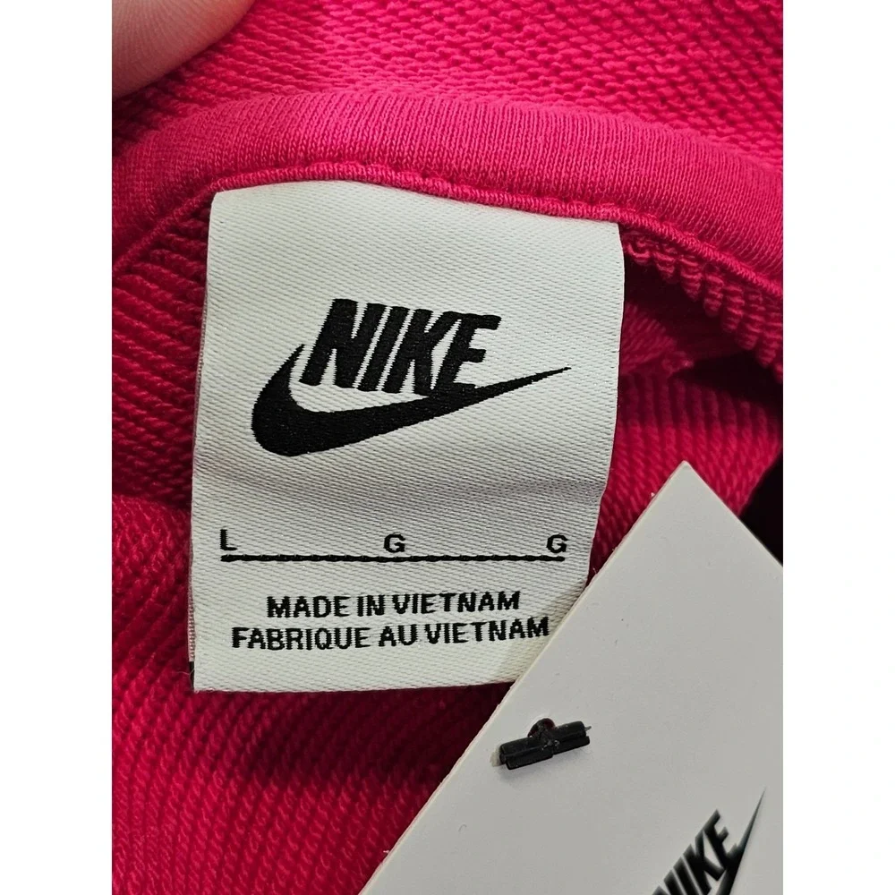 Nike new tags